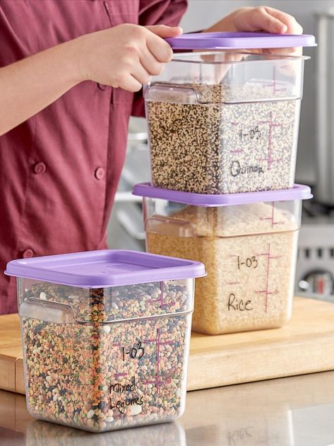 Who doesn't want the perfect kitchen organization aesthetic? Food storage containers not only hold food, but they store it nicely and neatly so your pantry storage looks like it stepped right out of Pinterest. Tap our link to shop food storage containers for your kitchen. Containers For Pantry, Restaurant Organization, Container Dimensions, Prepared Food, Refrigerator Organization, Cake Recipes From Scratch, Container Design, Food Storage Container, Kitchen Storage Containers