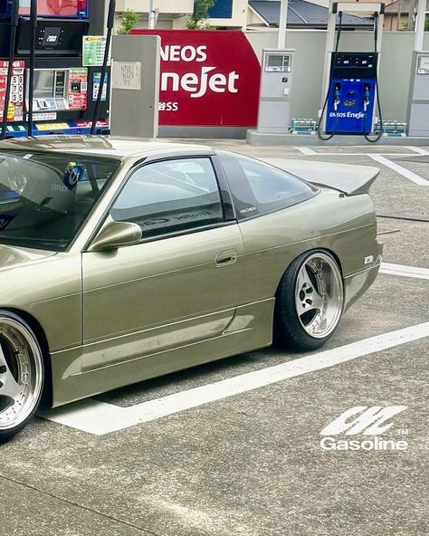 180sx in millenium jade⛽️ Follow us for cars fueling up. Save petrol cars!! #180sx #200sx #240sx #s13 #silvia #chuki #nissan #sharknose #cars #car #automotive #automotivephotography #90s #gasstation #banalgasoline #petrol #gasoline Millenium Jade, 240sx S13, S13 Silvia, Car Automotive, Car Fuel, Automotive Photography, Gas Station, Follow Us, Nissan