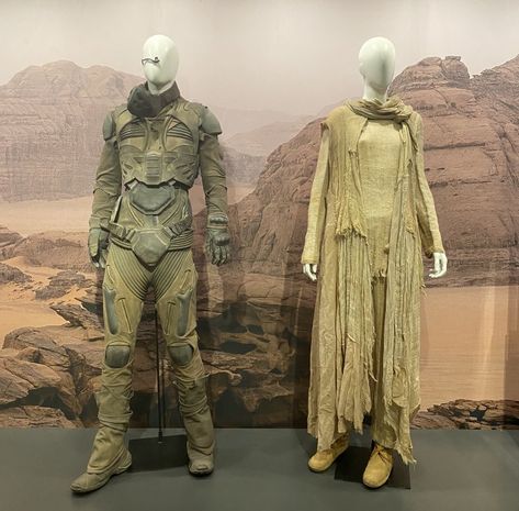 Take A Closer Look At The Intricate Costumes And Funky Nose Plugs Of Dune Dune Premiere, Leto Atreides, Dystopian Fashion, Sci Fi Novels, Science Fiction Novels, Hero's Journey, Costume Designer, Up Close And Personal, Movie Costumes