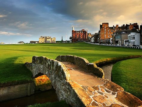 The Swilcan Bridge and burn on the 18th at the St Andrews Old Course. One of the most iconic views golf. Truly sacred golfing ground Beautiful Golf Courses, Golf Card Game, St Andrews Golf, Golf Course Photography, St Andrews Scotland, Augusta Golf, Famous Golf Courses, New Golf Clubs, Trendy Golf