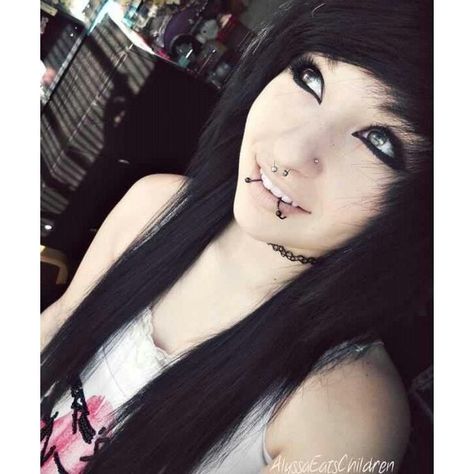 Scarlet CarlileWorsnop ❤ liked on Polyvore featuring accessories, hair accessories, hair, girls and people Emo Hairstyle, Emo Scene Girls, Emo People, Scene Makeup, Indie Scene, Emo Scene Hair, Scene Queens, Emo Makeup, Scene Emo