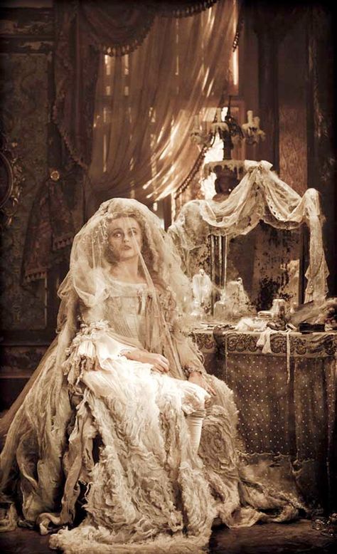 Great Expectations Great Expectations Movie, Movie Wedding Dresses, Bride Wars, Wedding Dress Costume, Katharine Ross, Frances Bean Cobain, Miss Havisham, Kimberly Williams, Best Costume Design