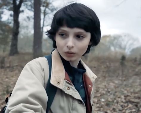 11 Stranger Things, Mike Wheeler, Stranger Things Mike, Will Byers, Finn Wolfhard, Stranger Things Season, Season 1, Stranger Things, Favorite Tv Shows