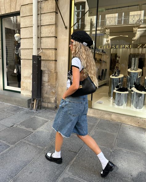 Ringer Tee Outfit, Emili Sindlev, Chill Fits, Doll Shoes, Looks Style, Cool Girl, Summer Outfits, Fashion Inspo, Casual Outfits