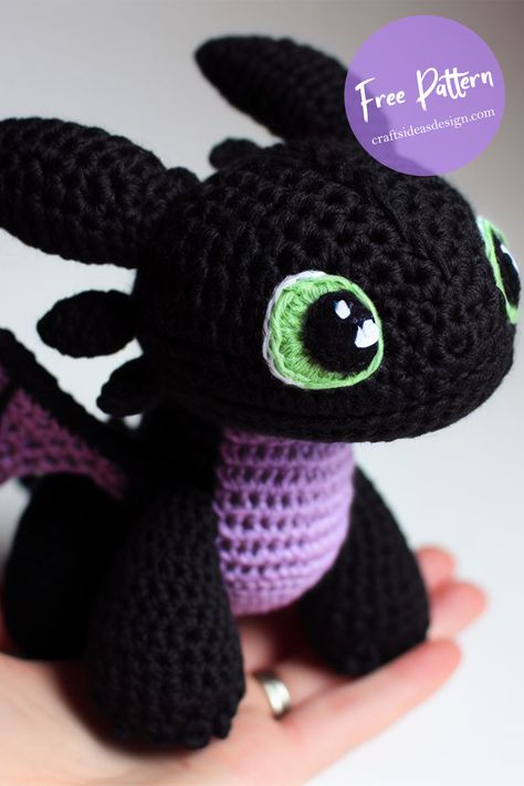 Toothless Amigurumi Toothless Stuffed Animal, Free Crochet Animals, Dragon Amigurumi Free Pattern, Toothless Amigurumi, Crochet Toothless, Crochet Dragons, Amigurumi Projects, Disney Crochet Patterns, Crochet Dragon Pattern