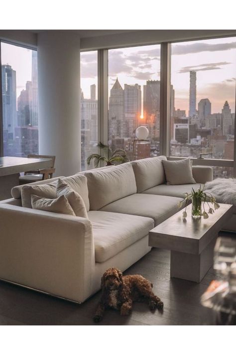 Appartement New York, Aesthetic Apartment, Apartment View, Apartment Goals, Aesthetic Living Room, New York City Apartment, Dekorasi Kamar Tidur, Apartment Aesthetic, Design Room