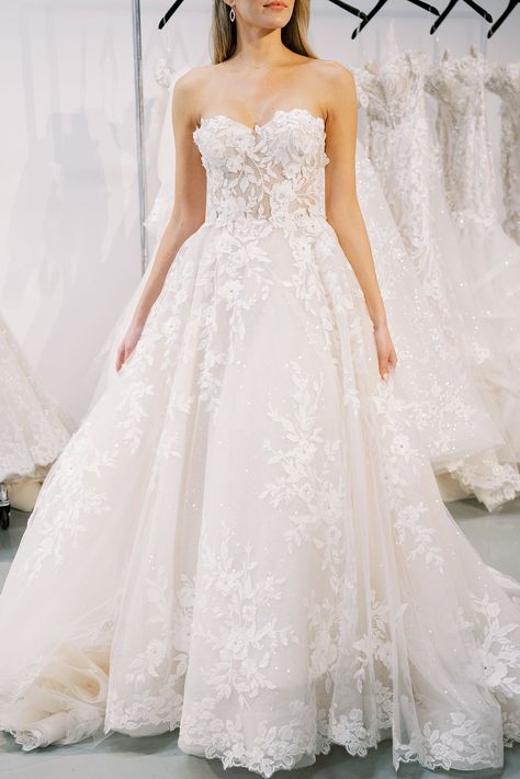 Trend Prediction : 3D Floral Applique at NYBFW 3d Floral Applique Wedding Dress, Wedding Dress With 3d Flowers, Flower Petal Wedding Dress, Floral Ballgown Wedding Dresses, 3d Flower Wedding Dress, Floral Ballgown, Textured Gown, Floral Lace Wedding Dress, Contemporary Wedding Dress