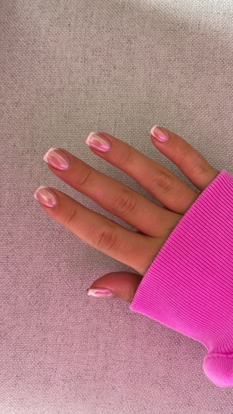 French Chrome Nails, Chrome French Tip Nails, Nails Rosa, Chrome French Tip, Pink Spring Nails, Chrome French, Hoco Nails, Pink Chrome Nails, Trendy Shades