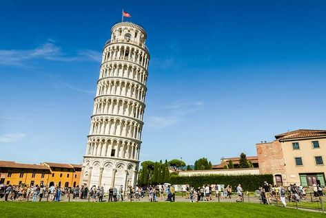 Leaning Tower of Pisa | Alex Noudelman Rule Of Thirds Photography, Parthenon Athens, Dubai Resorts, Pisa Tower, The Leaning Tower Of Pisa, Italian Town, Byzantine Architecture, Tower Of Pisa, Greek Orthodox Church