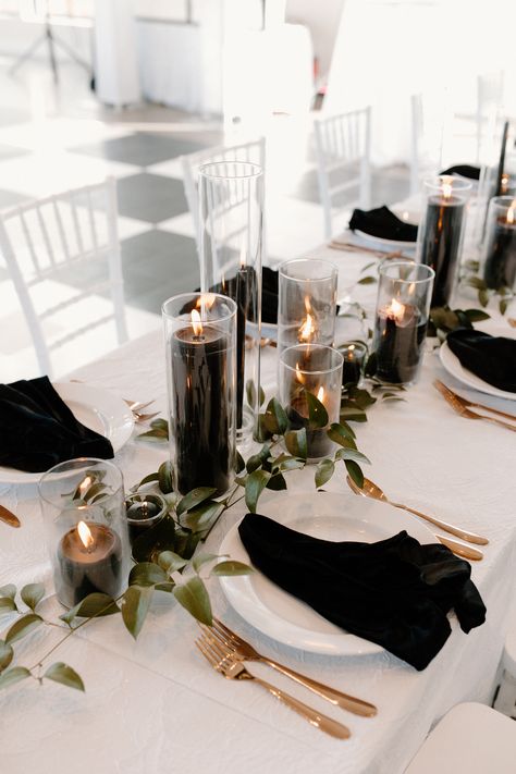 Black Eucalyptus Wedding, Black Candle Wedding, Black Tablecloth Wedding, Candle Tablescapes, White Tablescape, Copper Flatware, Black Centerpieces, Black Wedding Decorations, Black And White Wedding Theme