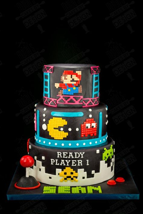 Birthday Cake 18th Boy, Arcade Cake, Nintendo Cake, Party For Wedding, Gaming Cake, Pac Man Cake, Arcade Theme, Game Themed Party, Arcade Birthday Parties