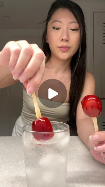 Jasmine and Tea on Instagram: "jolly rancher tanghulu 🍇" Treats On A Stick Ideas, Melt Jolly Ranchers How To, Jolly Rancher Candy Apples, Jolly Rancher Hacks, Jolly Rancher Crafts, Jolly Rancher Tanghulu, Apple Candy Recipe, Jolly Rancher Cotton Candy, Melting Jolly Ranchers