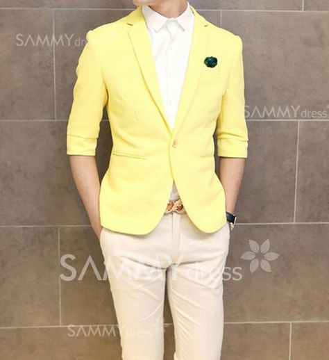 Yellow short cut blazer Yellow Blazer Outfit, Linen Blazer Men, Character Outfit Inspiration, Cut Blazer, Blazer Men, Yellow Blazer, Yellow Short, Dressed To Impress, Short Cut