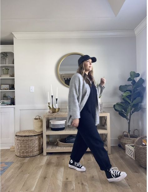 Jumpsuit With Converse, Free People Jumpsuit, Rib Knit Cardigan, Athleisure Outfits, Black Romper, Daily Look, Mom Style, Minimalist Outfit, Travel Outfit