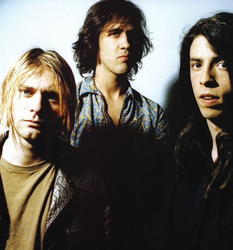 Nirvana 1991  HQ Kurt And Krist Nirvana, Krist Nirvana, Nirvana Photoshoot, Krist Novoselic, Seattle Grunge, Nirvana Music, Kurt And Courtney, Nirvana Nevermind, Donald Cobain