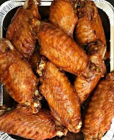 Smoked Turkey Wings (It's Worth Trying Something Different!) - Simply Meat Smoking Mutton Rice, Swallow Food, Smoked Turkey Wings, Pork Skewers, Smoked Chicken Wings, Bacon Wrapped Pork, Franklin Bbq, Cooking Restaurant, Caprese Skewers