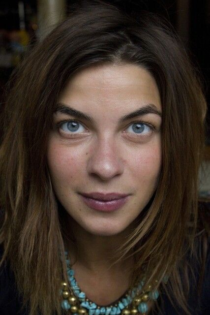 Natalia Tena as Lily, a Chantry initiate who falls in love with an apprentice mage and helps him attempt to escape, which backfires badly (Found) Natalia Tena, Nymphadora Tonks, About A Boy, Movie Actress, Look Into My Eyes, Female Actresses, Badass Women, Female Images, Anthropology