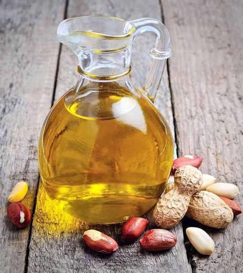 Castor Oil Benefits, How To Boil Rice, Cooking Oils, Edible Oil, Peanut Oil, Healthy Oils, Natural Juices, Oil Benefits, Vitamin A