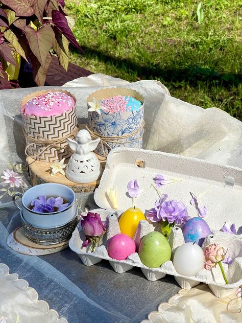 Happy easteraesthetic Easter Picnic Aesthetic, Easter Holiday Aesthetic, Cute Easter Aesthetic, Happy Easter Aesthetic Wallpaper, Spring Holiday Aesthetic, Easter Spring Aesthetic, Easter Mood Board, Vintage Easter Aesthetic, Easter Vibes Aesthetic