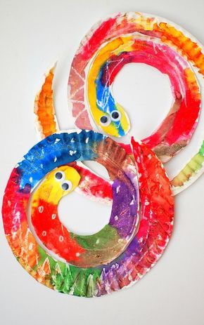 Jungle Crafts, Zoo Crafts, Pets Preschool Theme, Jungle Art, Preschool Arts And Crafts, Colorful Paper, Paper Plate Crafts, Daycare Crafts, Plate Crafts