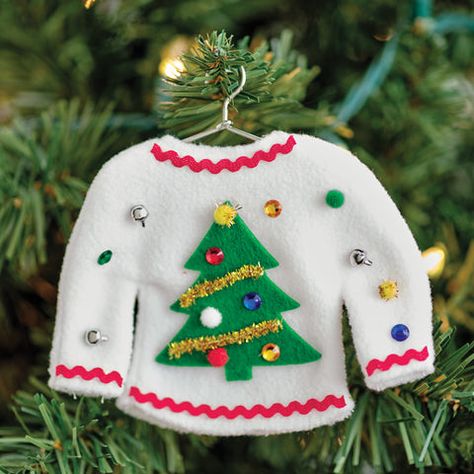 Sweater Decorations, Ugly Christmas Sweater Ornament, Sweater Ornaments, Fleece Crafts, Fun Holiday Crafts, Festive Crafts, Felt Christmas Decorations, Holiday Crafts For Kids, Holiday Craft