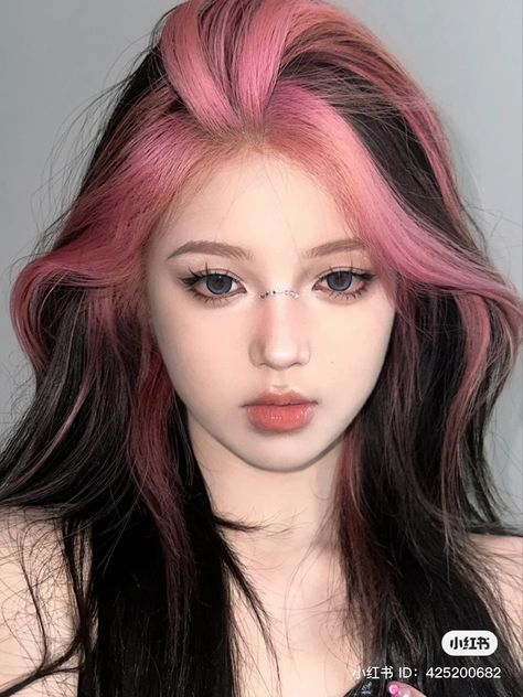 Kpop Dyed Hair, Hair Color Korean, Korea Hair Color, Bigbang Wallpapers, Kpop Hair Color, Hair Color Inspiration, Flame Hair, Red Hair Looks, High Fashion Hair