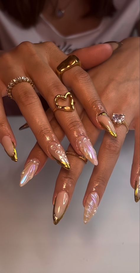 Gold Goddess Nails, Almond Nails Halloween, Almond Birthday Nails, Fall Aura Nails, Almond Halloween Nails, Detty December, Ethereal Nails, Itsuki Sumeragi, Sade Aesthetic