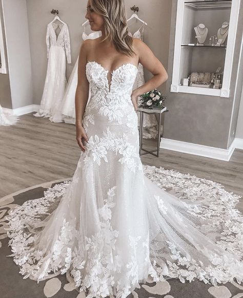 Long Sleeve Boho Wedding Dress, Martina Liana Luxe, Sleeve Boho Wedding Dress, Long Sleeve Wedding Dress Boho, Black Wedding Hairstyles, Mermaid Sweetheart, Martina Liana, Stylish Wedding Dresses, Country Wedding Dresses