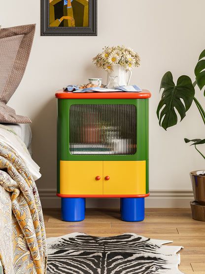 Bedside Storage Ideas, Colorful Bedroom Ideas For Adults, Kids Bedside Table, Chic Organization, Storing Toys, Cute Storage, Bookshelf Storage, Snack Storage, Mini Storage