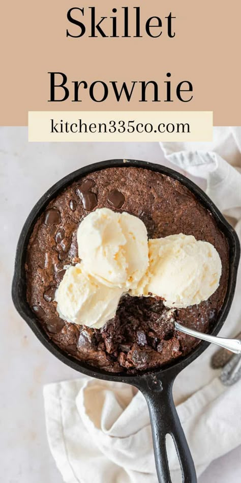 This Skillet Brownie is a thick, gooey, brownie baked in a cast iron skillet and best served with a scoop or two of ice cream! This dessert is so simple, easy to throw together, and a perfect treat to share or enjoy all on your own! Gooey Skillet Brownie, Cast Iron Skillet Brownie Recipes, Mini Skillet Brownie, Cast Iron Brownie Recipes, Cast Iron Brownies, Cast Iron Dessert Recipes, Iron Cookies, Brownie Skillet, Cheesecake Swirl Brownies