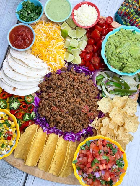 How To Build The Ultimate Taco Charcuterie Board - Hispana Global Taco Charcuterie Board, Taco Charcuterie, Street Corn Salsa, Taco Board, Guacamole Ingredients, Games Night, How To Make Guacamole, Ground Beef Tacos, Mexican Spices