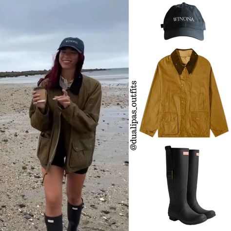 Dua via her Instagram post yesterday!! 🤎 • Cap: Winona Hat in Navy from @ideabooksltd ($49) • Jacket: Deck Waxed Jacket from @barbour ($316) • Boots: Women's Exaggerated Buckle Tall Wellington Boots from @hunterboots ($175) @dualipa #dualipa #outfits Black Gumboots Outfit, Barbour Wax Jacket Women Outfit, Wax Jacket Outfit Womens, Waxed Jacket Outfit, Wax Jacket Outfit, Barbour Aesthetic, Barbour Jacket Women Outfit, Barbour Outfit, Barbour Jacket Women