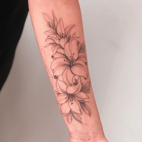 Daylilies Tattoo, Lilly Arm Tattoos For Women, Lilly Forearm Tattoo Women, Lilies Flowers Tattoo, Lily Forearm Tattoo, Daylily Tattoo, Lily And Rose Tattoo, Word Tattoos With Meaning, Lilly Flower Tattoo