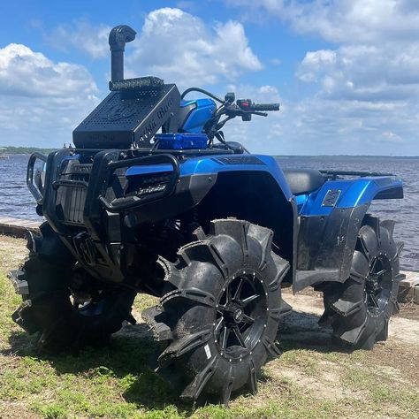 Starting off the week on some fresh assassinators 🔥 Only.Hondas ~ DM us your honda pics or use our hashtag🥇 ° ° ° Follow ~ @vesselpowersports Follow ~ @vesselpowersports #hondaboats #hondaboat #honda #hondarancher #hondaranchers #rancher420 #rancher350 #hondaforeman #foreman450 #hondaforemans #foreman500 #hondarubicon #hondarubicons #rubicon500 #hondarincon #hondarincons #hondaboatcrew #hondasubmarines #hondabitch #vesselpowersports #vps #vslpowersports Honda Four Wheelers, Honda Rubicon, Mud Riding, Diy Leather Belt, Atv Four Wheelers, Fire Blue, 4 Wheelers, Good Raps, Four Wheelers