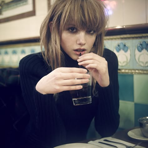 Hannah Murray Bob Haircut With Bangs, Kaya Scodelario, Hair Styles 2017, Studio 54, Rock Chic, Emma Roberts, Haircuts With Bangs, Grunge Hair, Hair Envy