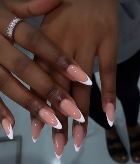 Classy Almond Nails, Ombre Acrylic Nails, Work Nails, French Tip Acrylic Nails, Short Square Acrylic Nails, Almond Acrylic Nails, Short Acrylic Nails Designs, Oval Nails, Girls Nails