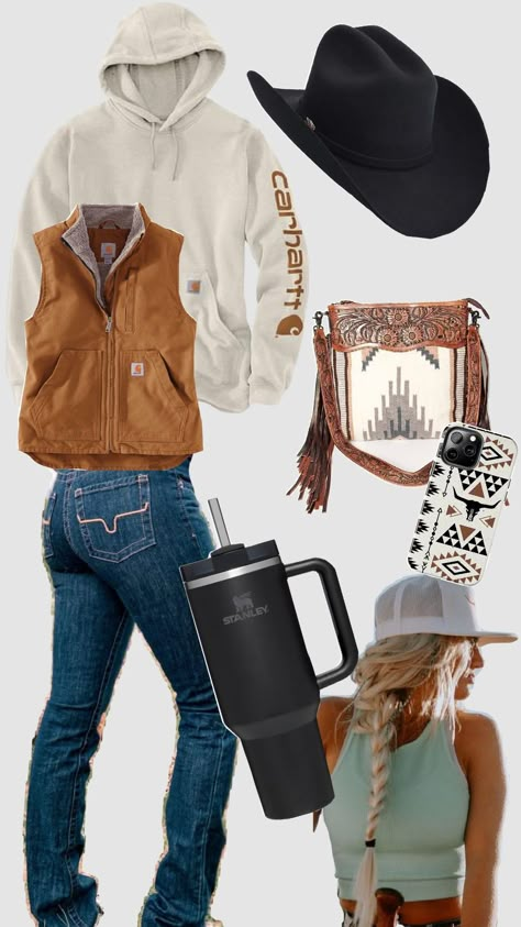 Layered Country Outfits, Country Outfit Cold Weather, Cute Winter Cowgirl Outfits, Daily Western Outfits, Country Outfits With Hats, Winter Cowboy Outfits For Women, Cowgirl Winter Outfits Western Wear, Trending Western Outfits Women, Western Style Outfits Winter