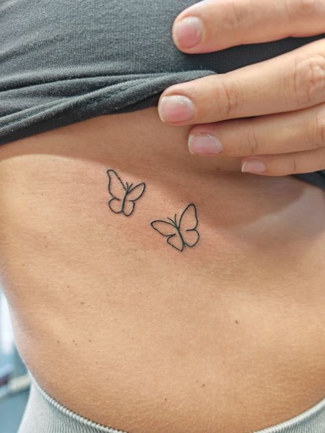 Small cutie butterflys tattoo Cutie Tattoo Simple, Tattoo Simple, Simple Tattoos, Tattoo Ideas, Tattoos