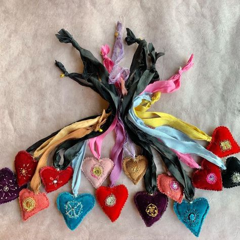 Happy Squirrel, Pure Heart, Scrap Ideas, Velvet Heart, Amulets, Bead Jewellery, Handmade Ornaments, R C, Embroidery And Stitching