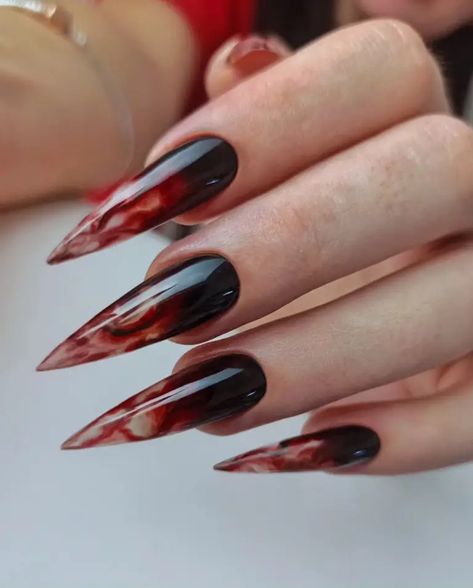 31 Gothic Nails Ideas to Try in 2024 for a Bold and Edgy Look - divagaze.com Gothic Nail Art, Blood Nails, Vampire Nails, Matte Black Nails, Dark Elegance, Solid Color Nails, Gothic Nails, Goth Nails, Edgy Nails