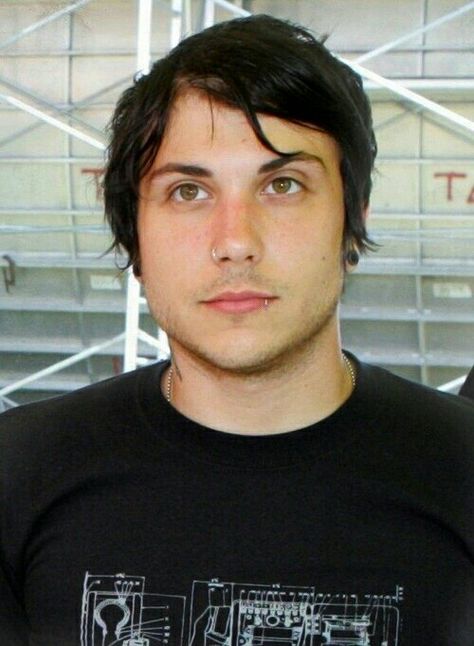 Gorgeous Man, Frank Iero, Emo Bands, Just Go, On Twitter, Twitter, Instagram