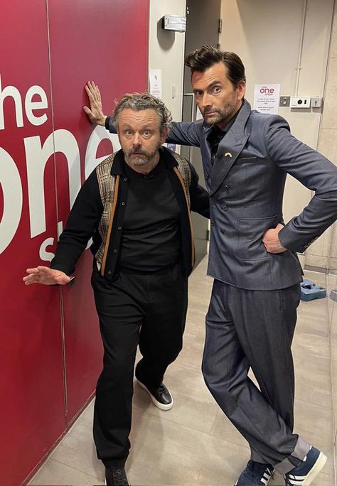 David Tennant And Michael Sheen, Old Married Couple, Martin Sheen, Gay Dads, David Michael, Good Omens Book, Terry Pratchett, Michael Sheen, The One Show