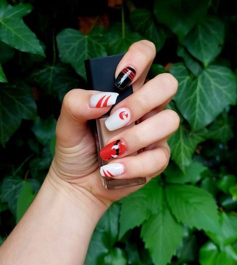 Inuyasha Inspired Nails, Sesshomaru Nails, Inuyasha Nail Art, Inuyasha Nails, Animal Crossing Nails, Anime Nails Designs, Men Nail, Craving Sweets, Uñas Ideas