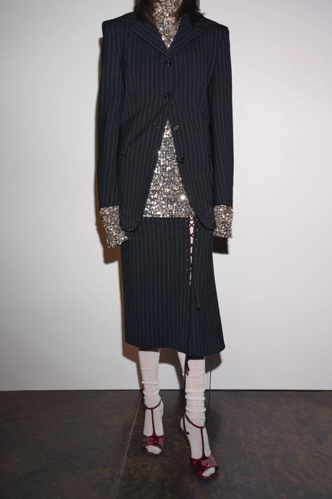 Tailored Skirt, B Fashion, 2022 Fashion, Fall 2022, Fashion Show Collection, Pre Fall, The Professional, Fashion Inspo Outfits, Fashion News