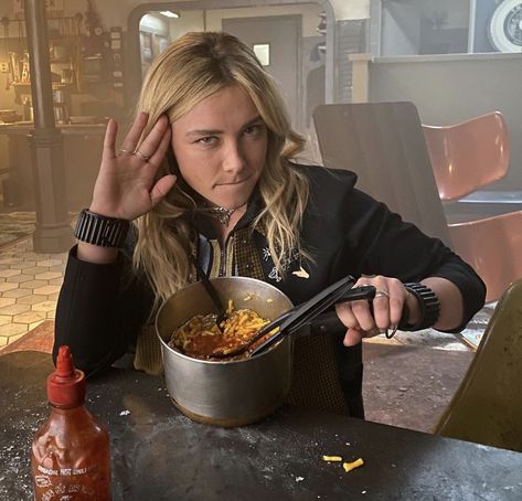 Change My Mind, Florence Pugh, My Mind, Florence, Fanfiction, A Woman, Books Wattpad, Wattpad, Marvel