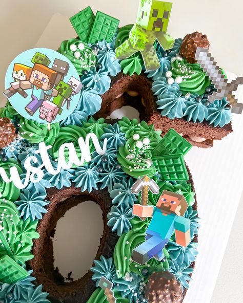 Tristan’s Minecraft number cake #minecraft#minecraftcake#numbercake#cake#cakes#lasvegascakes#minecraftnumbercake Cake, Minecraft, Minecraft Number Cake, Cake Minecraft, Number Cake, Number Cakes, April 12, On Instagram, Quick Saves