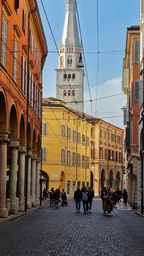 Such a beautiful Street of Reggio Emilia, Italy Reggio Emilia Italy, Italy Summer, Beautiful Streets, Sitges, Reggio Emilia, Lisbon, Milan, Barcelona, Street View