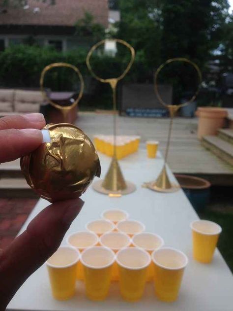 Beer o clock Harry Potter Beer Pong, Harry Potter Wiki, Cumpleaños Harry Potter, Festa Harry Potter, Theme Harry Potter, Harry Potter Birthday Party, Harry Potter Halloween, Harry Potter Theme, Harry Potter Birthday