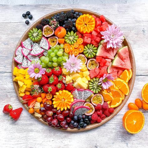 Tropical Fruit Platter, Fruit Tray Designs, Warrington Cheshire, Fruit Platter Designs, Tropical Food, Charcuterie Inspiration, Charcuterie Platter, Party Food Platters, Fall Fruits