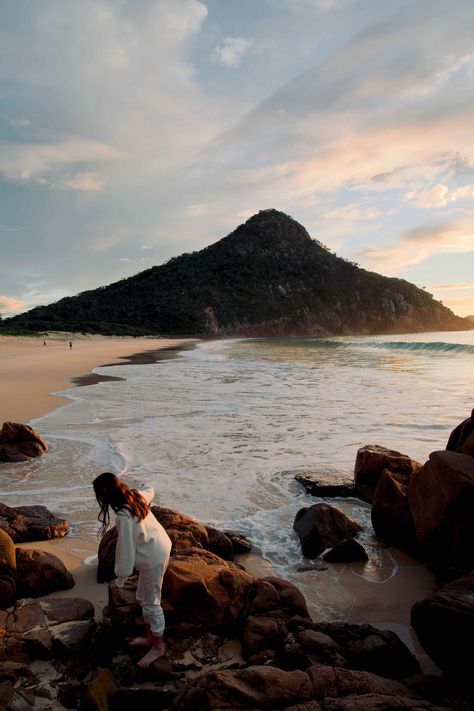 Wales Beach, Road Trip Photography, Port Stephens, Beach Sunrise, Picnic Spot, Sunrise Beach, Travel Vlog, Coastal Landscape, Incredible Places